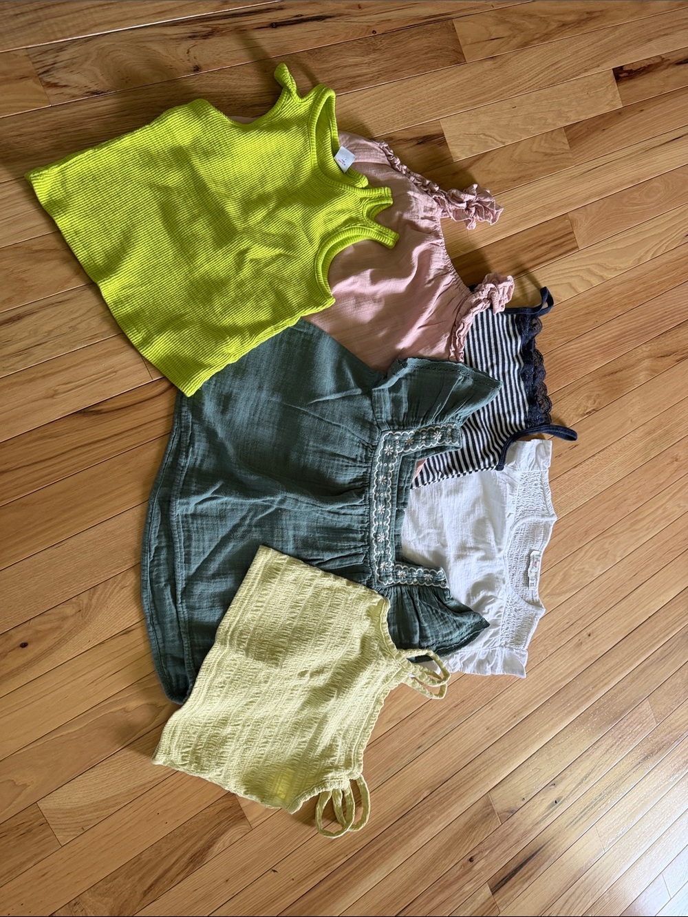 Little Girls Tank Tops 4/5, 5T, 5/6, 6/7 (all fit like 5/6) See Individual Pics